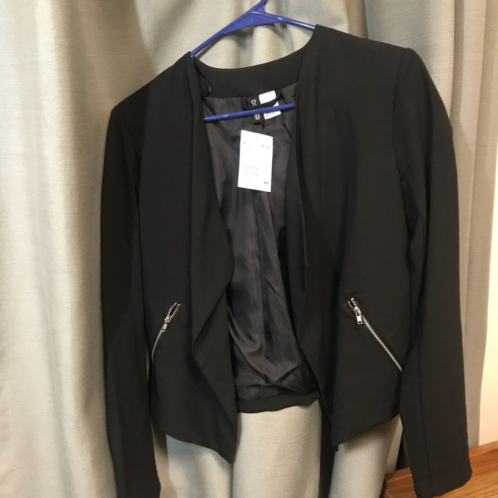 H&M Fitted Black Blazer
